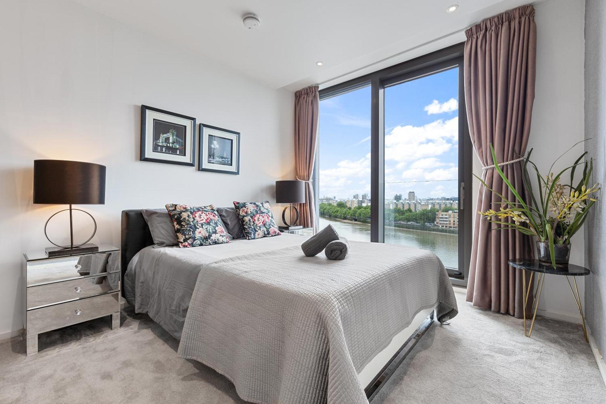 River Panorama Central London 2 Bedroom New Development Exterior photo