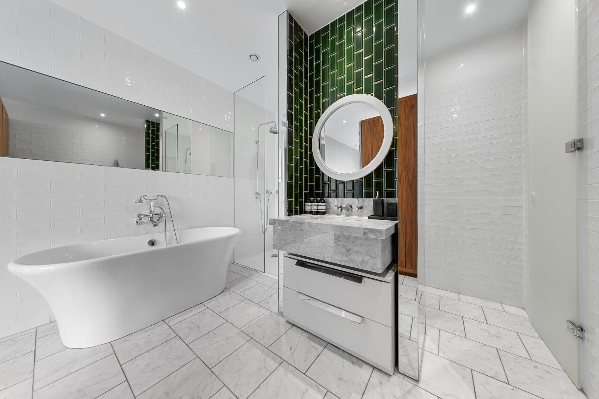 River Panorama Central London 2 Bedroom New Development Exterior photo